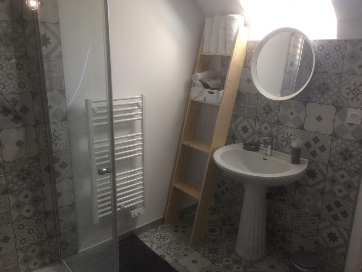 La Chambre Montbrault Fleurigné 外观 照片