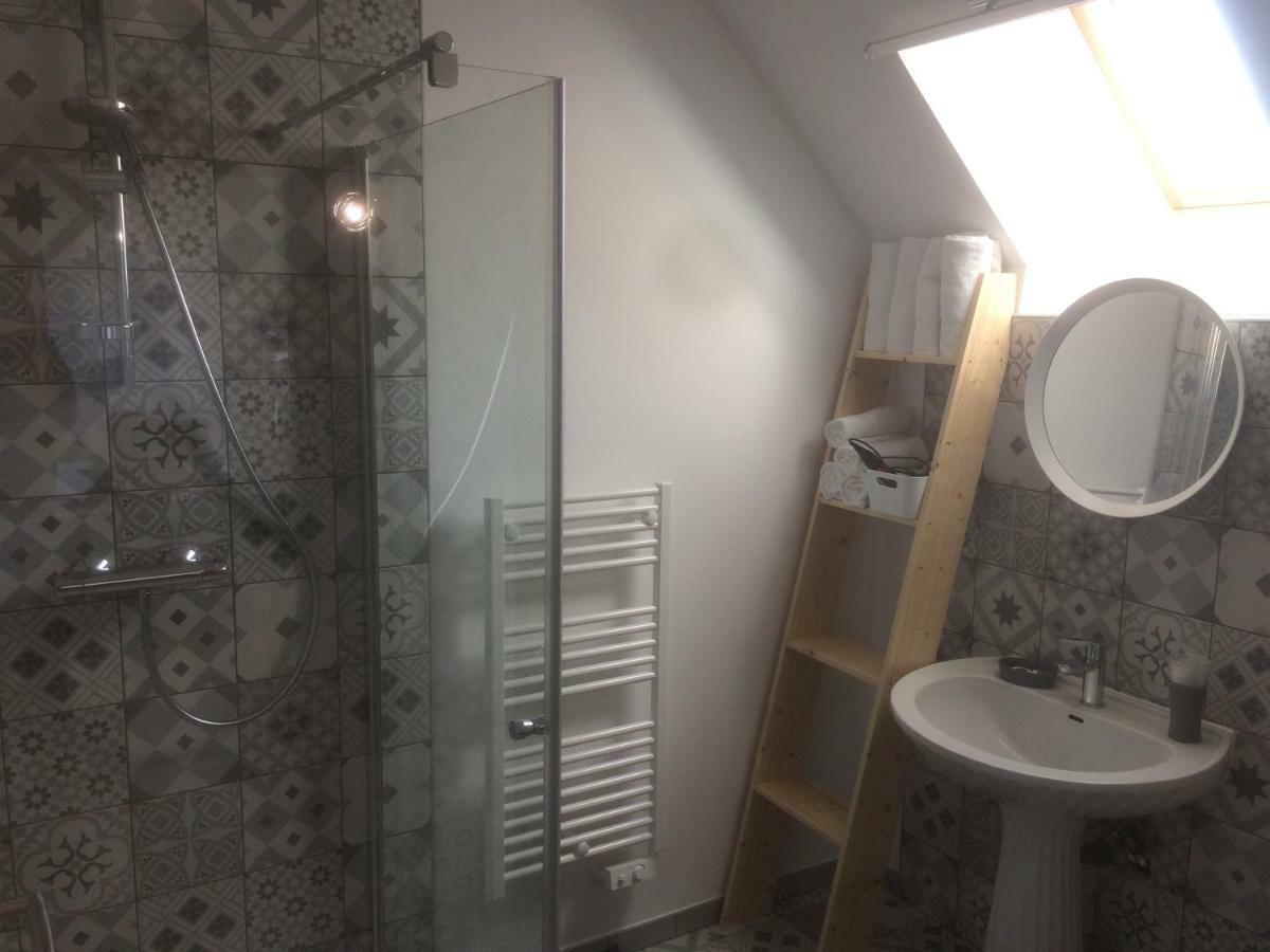 La Chambre Montbrault Fleurigné 外观 照片